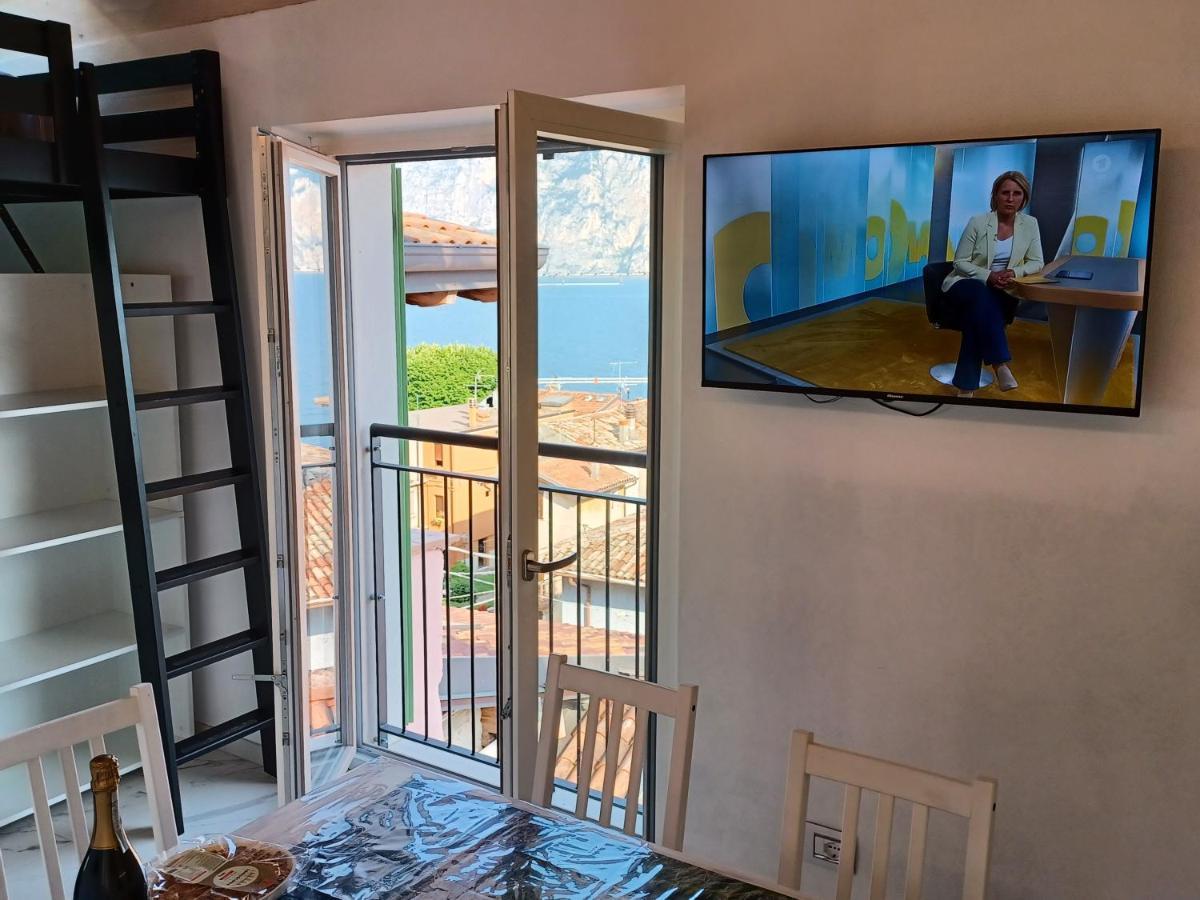 Monnalisa House Apartment Малчезине Екстериор снимка